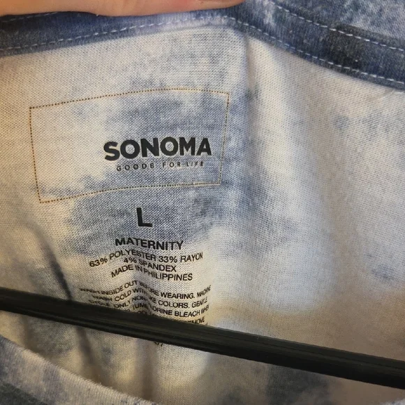 Maternity Tie-Dye 'mama' Short Sleeve Tee - Picture 2 of 4